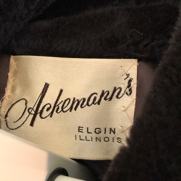 Vintage 1960s Faux Fur winter Coat - Picture 4 of 8